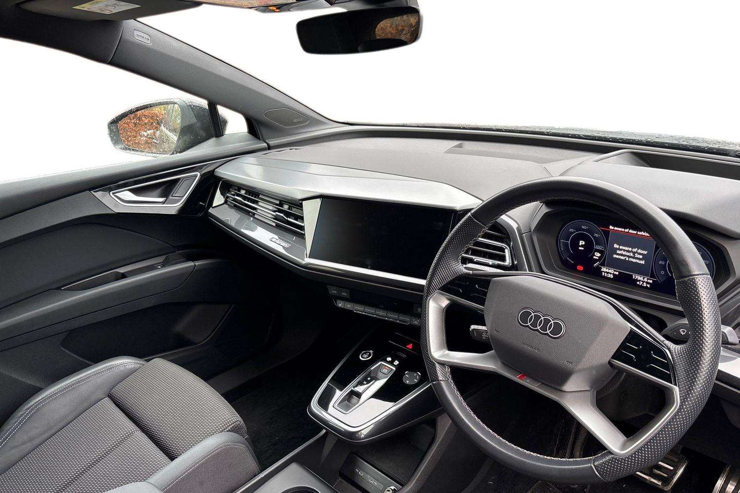 Used Audi Q4 e-tron 2022 for sale - 76648912: Photo 6