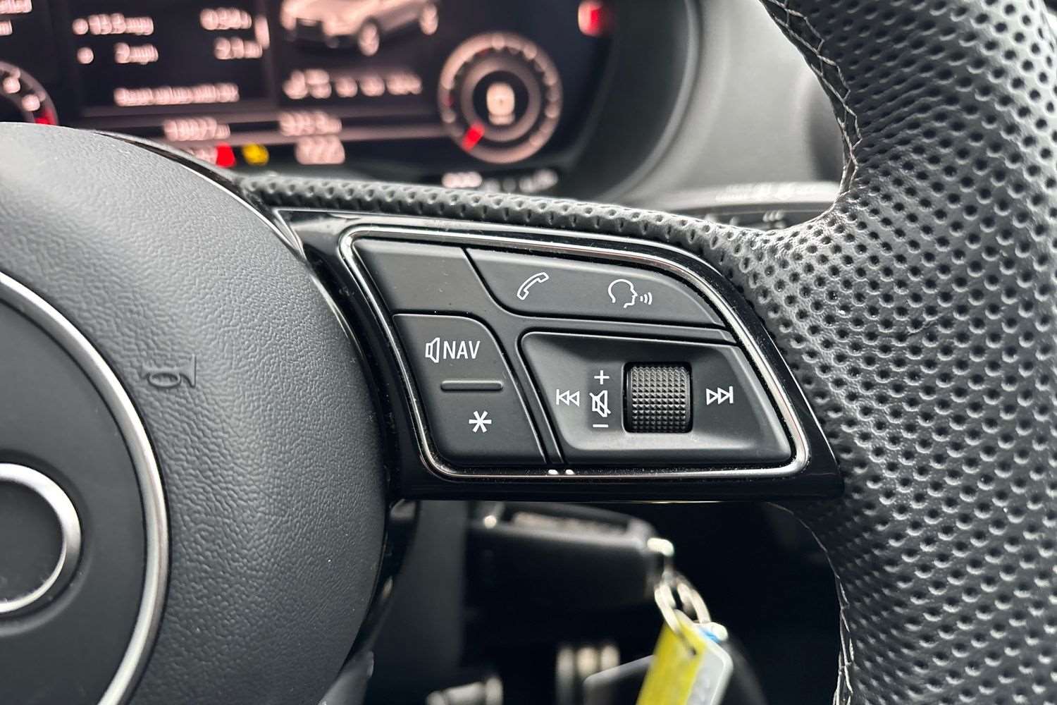 Used Audi Q2 2023 for sale - 76732218: Photo 17