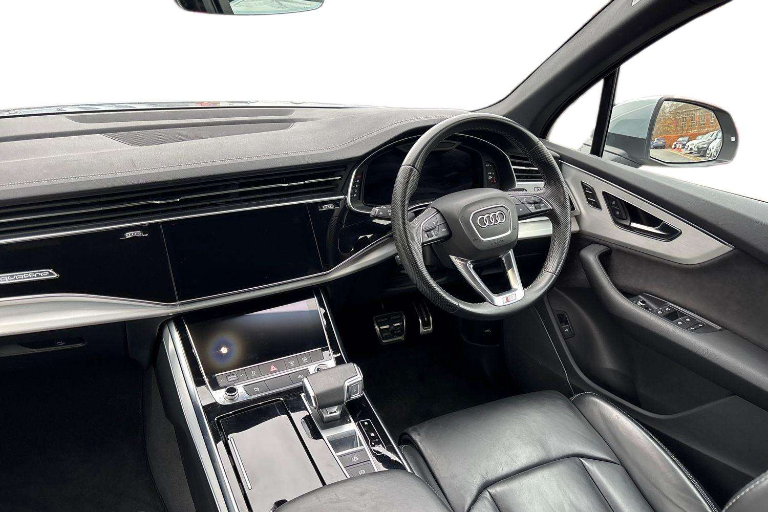 Used Audi Q7 2023 for sale - 76732368: Photo 20