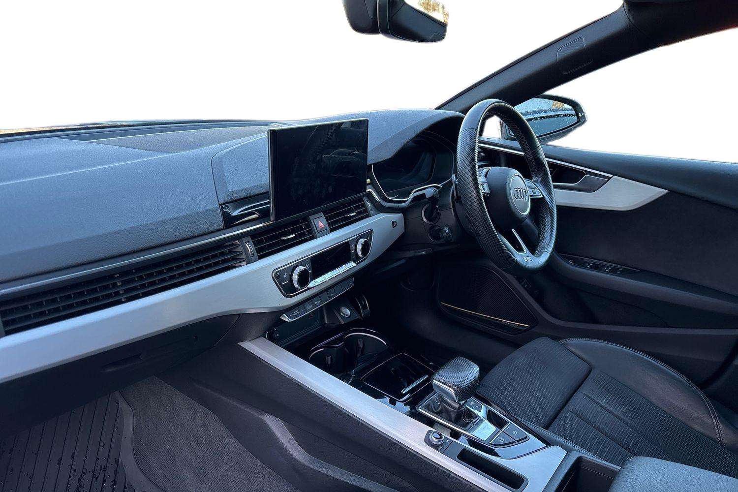 Used Audi A5 2023 for sale - 77093457: Photo 2