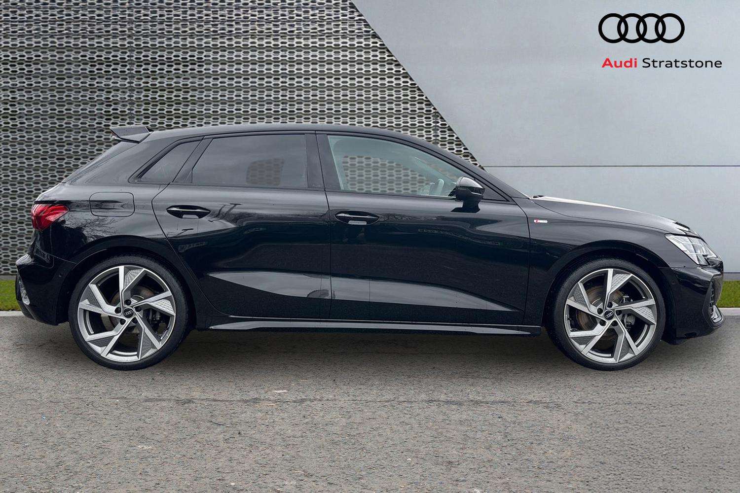 Used Audi A3 2025 for sale - 77348043: Photo 4