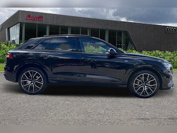 Used Audi Q8 2021 for sale - 75649293: Photo