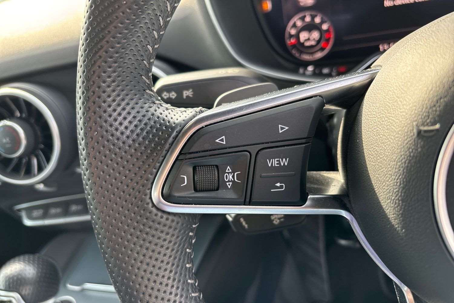 Used Audi TT 2022 for sale - 77972486: Photo 16