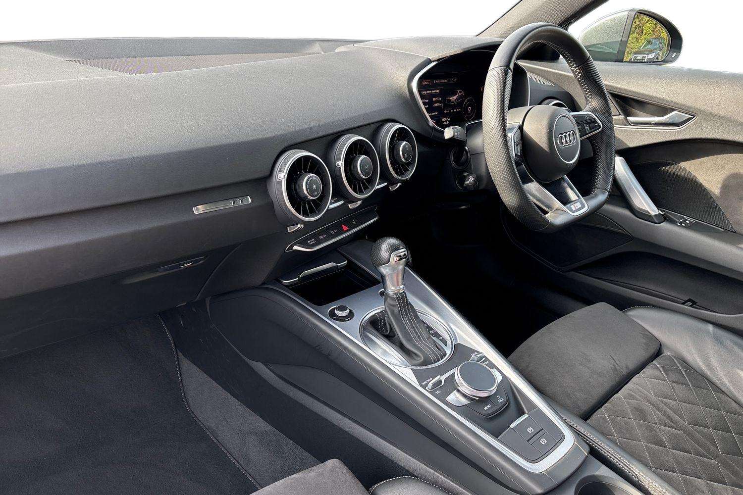 Used Audi TT 2022 for sale - 77972486: Photo 2