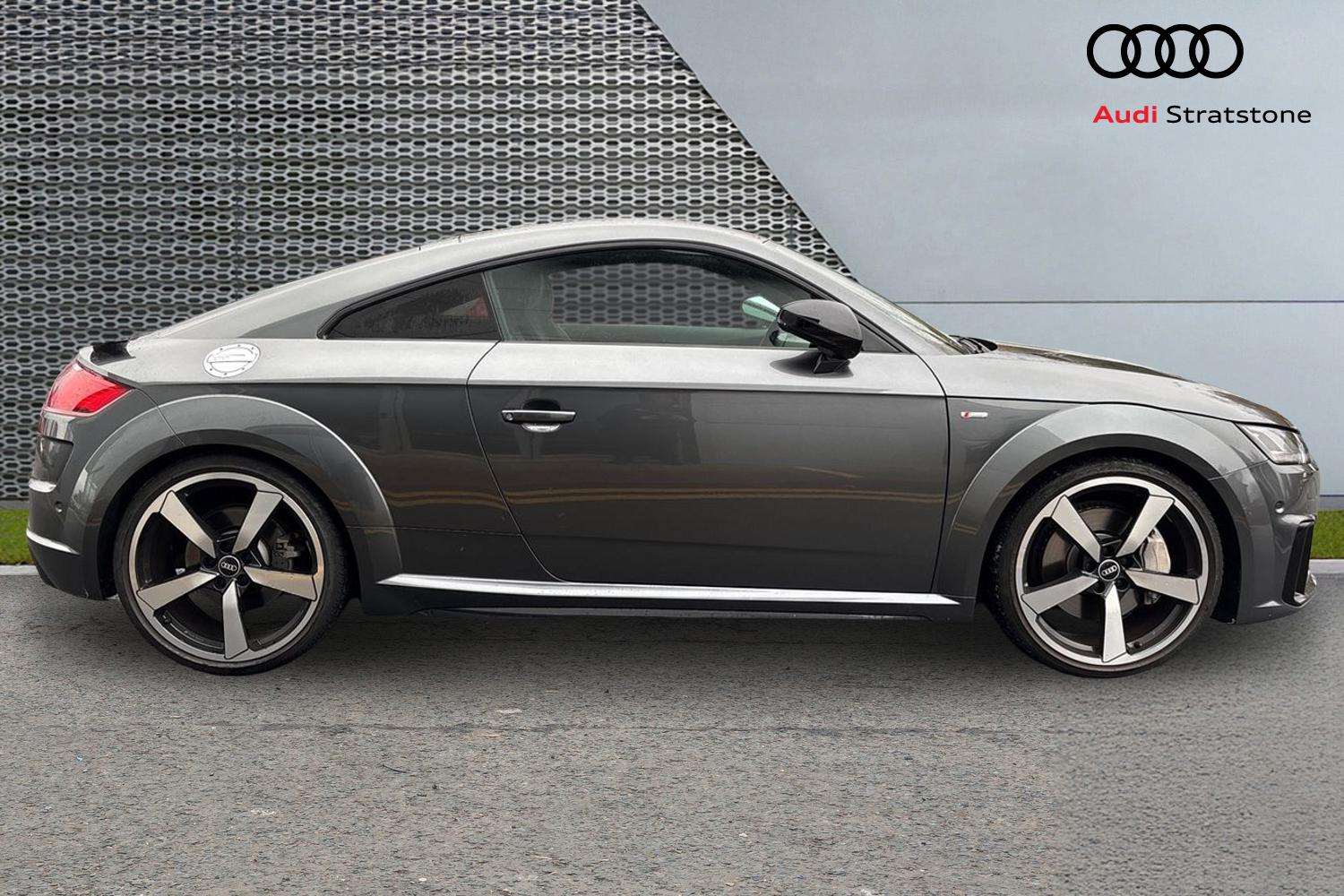 Used Audi TT 2021 for sale - 76636738: Photo 4