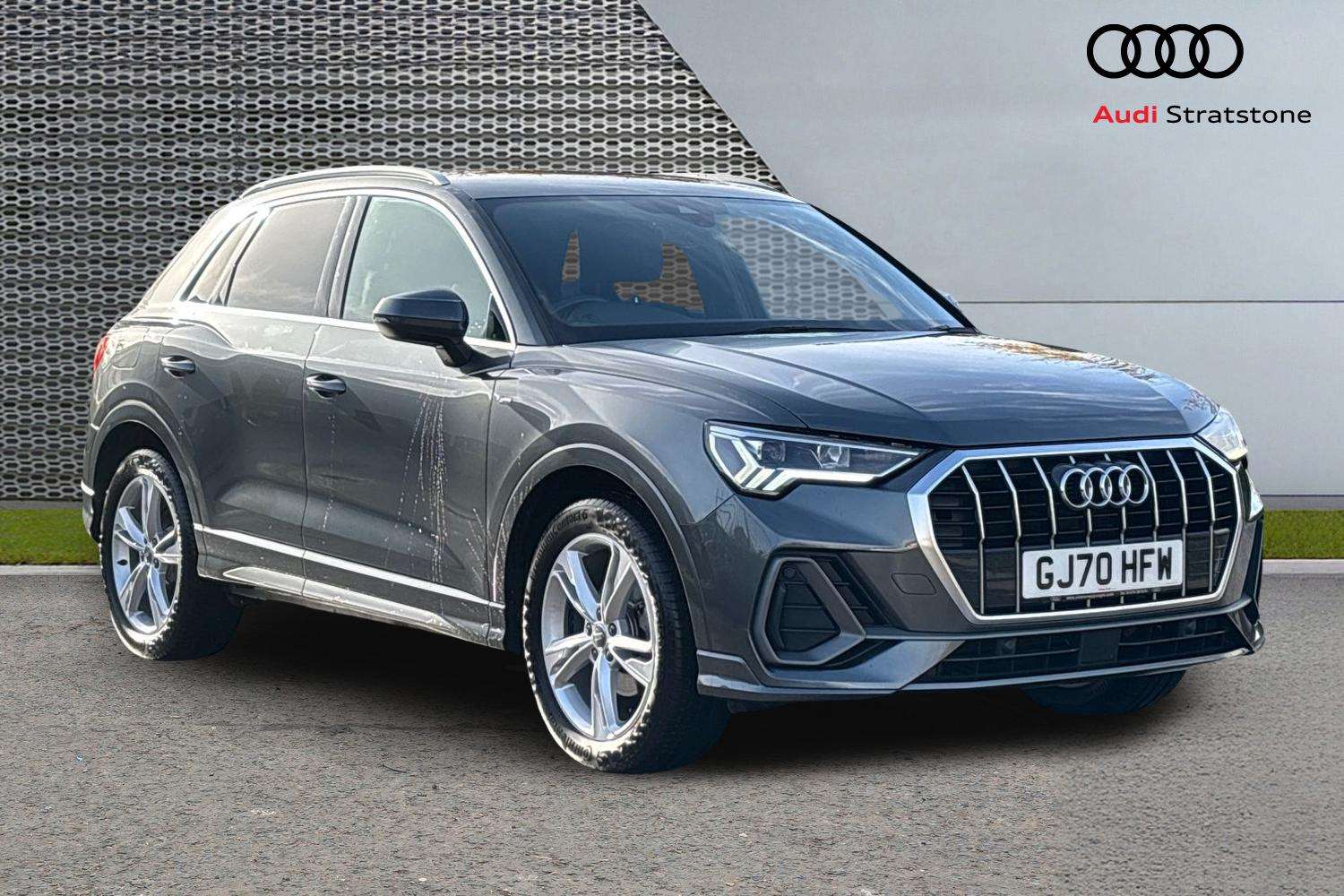 Used Audi Q3 2020 for sale - 76411225: Photo 1