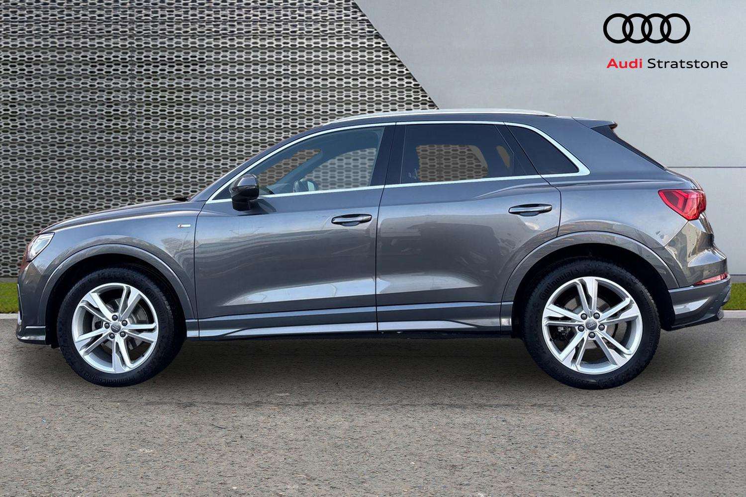 Used Audi Q3 2020 for sale - 76411225: Photo 8