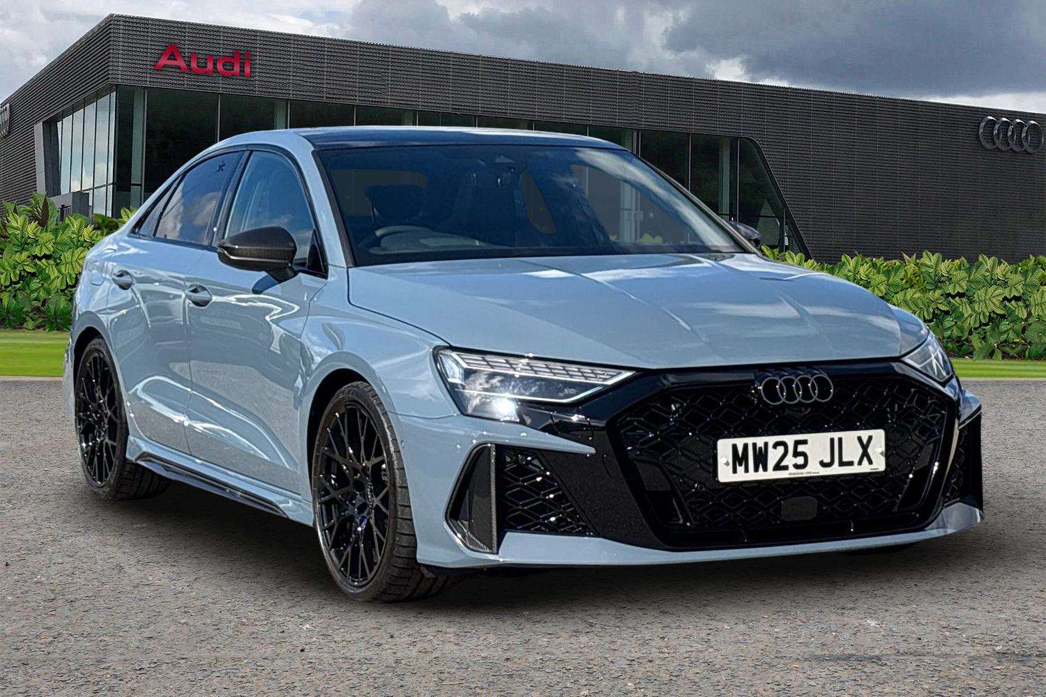 Used Audi RS3 2025 for sale - 76156056: Photo 1
