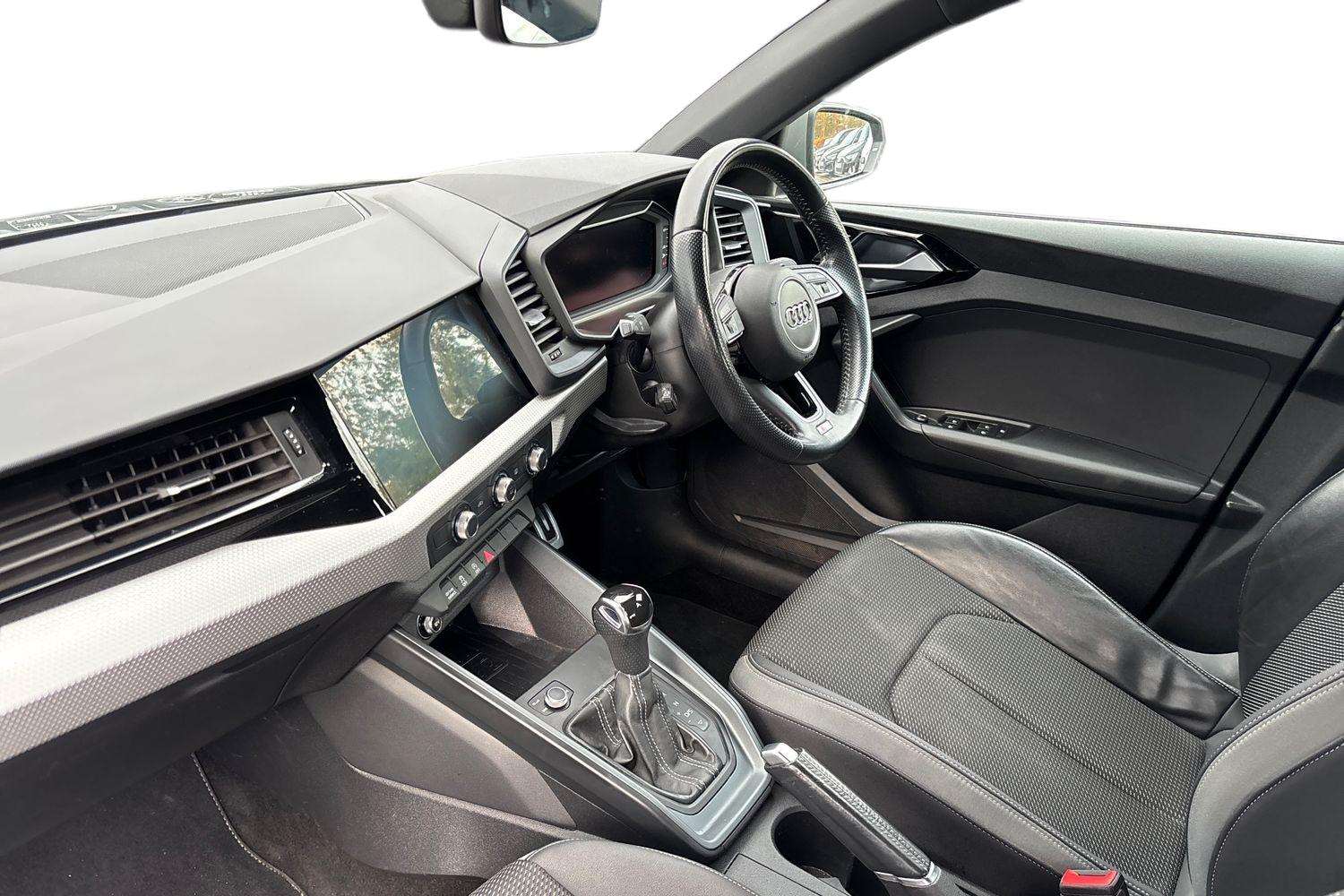 Used Audi A1 2020 for sale - 76488041: Photo 2