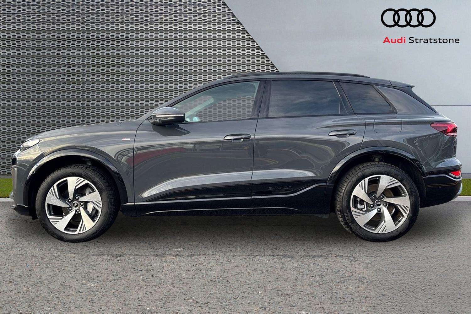 Used Audi Q6 e-tron 2025 for sale - 77219617: Photo 8