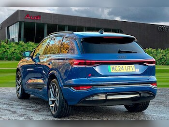 Used Audi Q6 e-tron 2024 for sale - 74716548: Photo