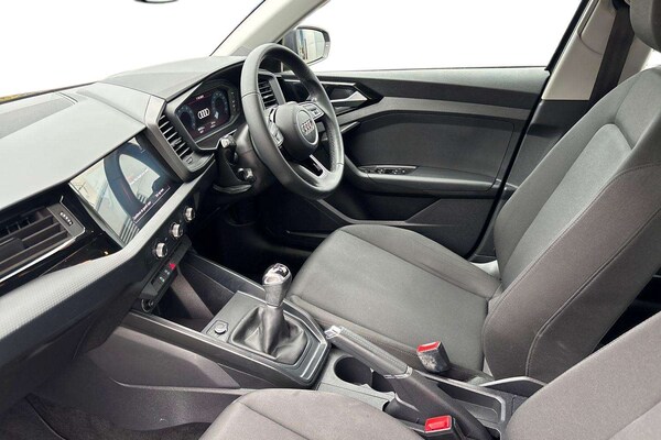Used Audi A1 2022 for sale - 76205140: Photo 2