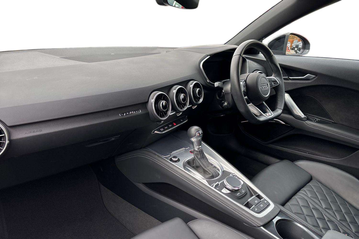 Used Audi TT 2022 for sale - 76488053: Photo 2