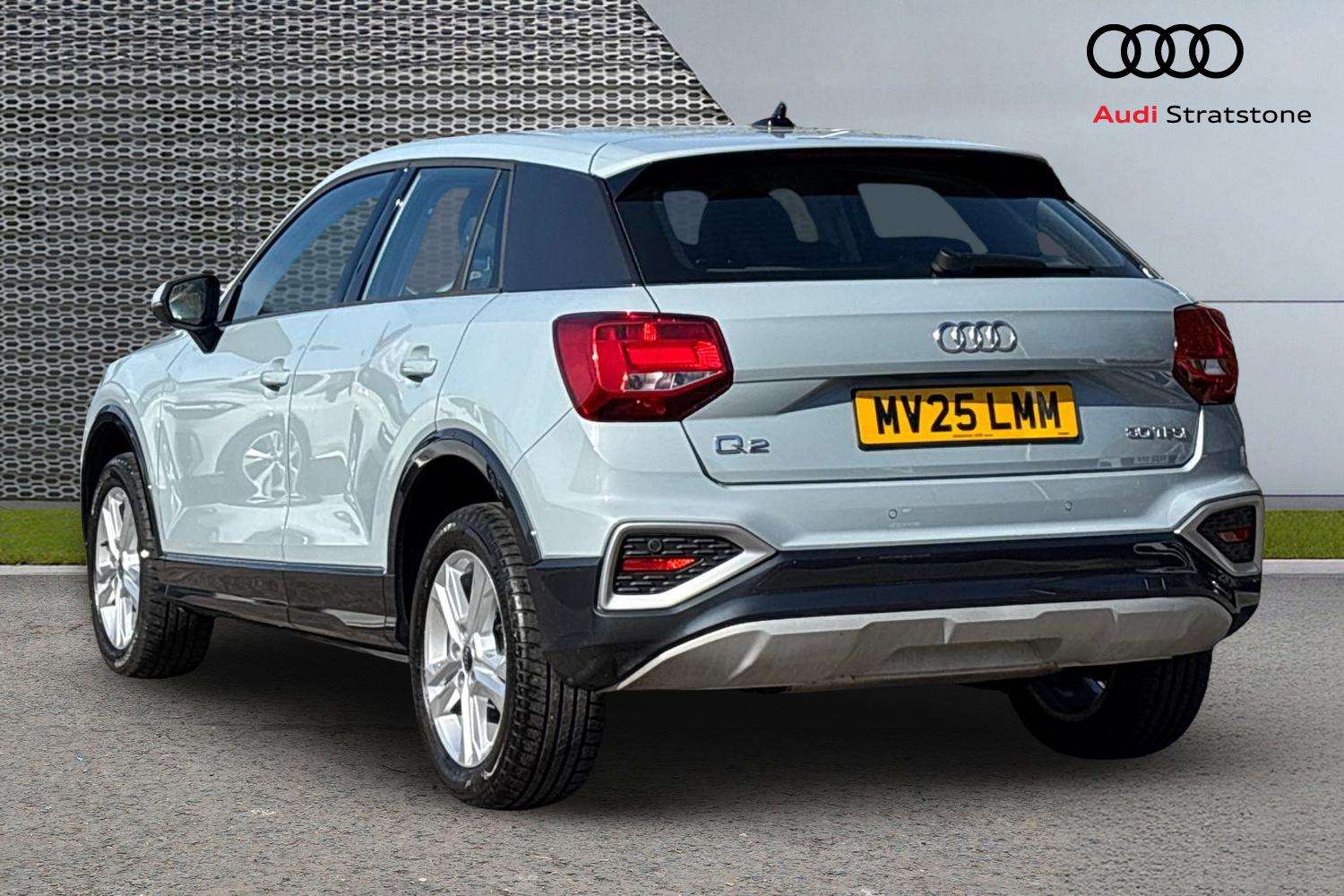 Used Audi Q2 2025 for sale - 77943327: Photo 3
