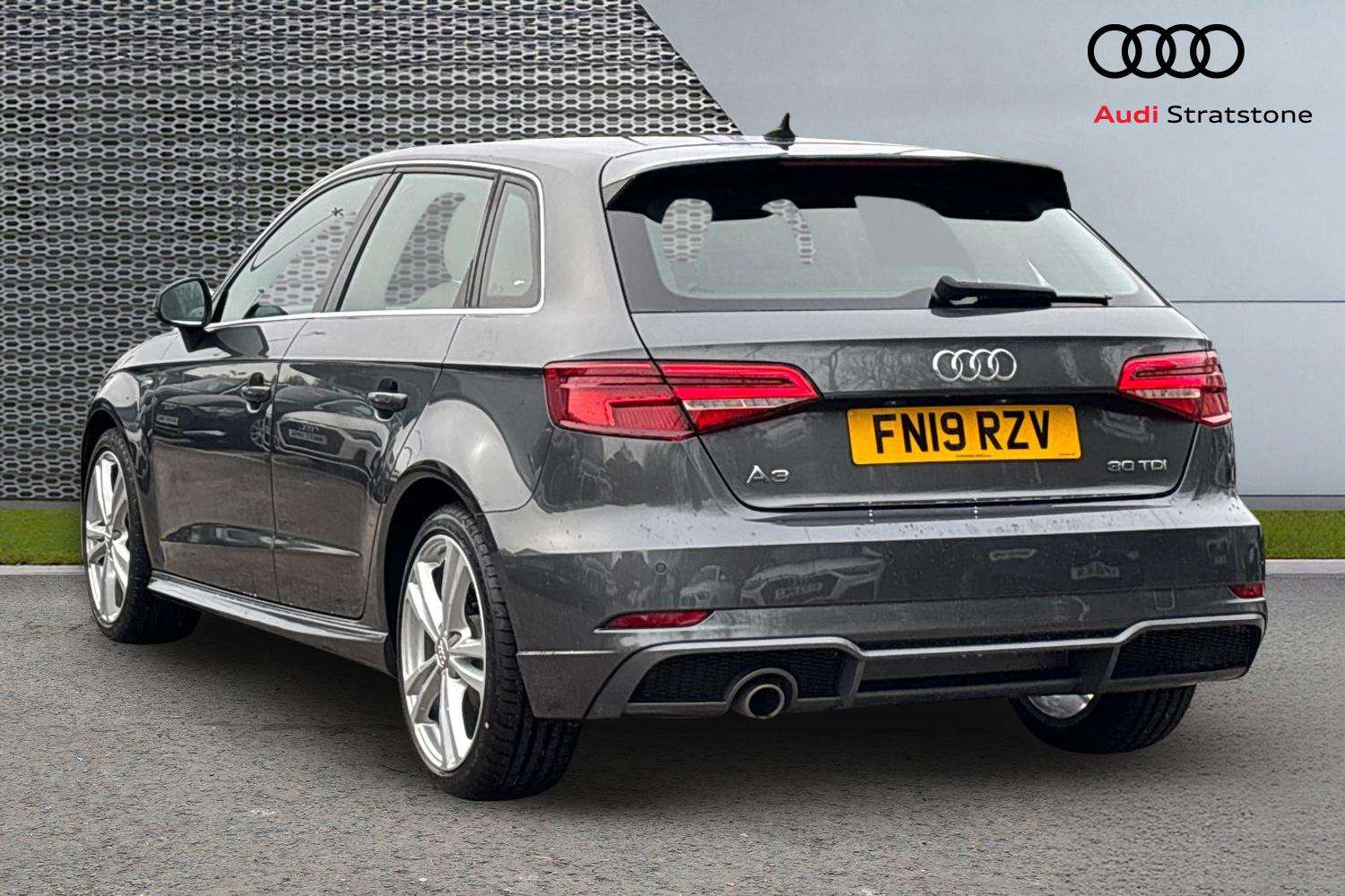 Used Audi A3 2019 for sale - 77995852: Photo 3