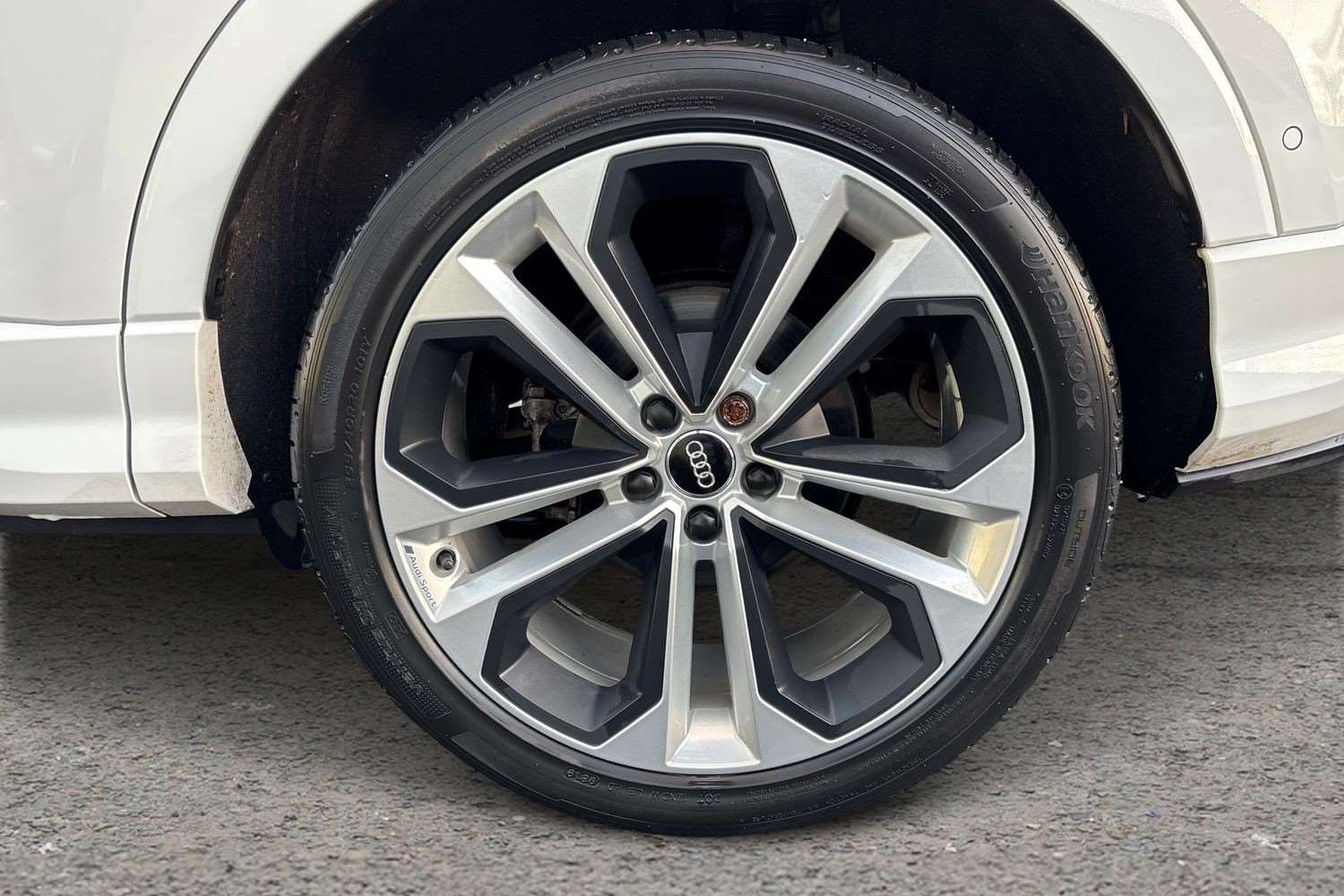 Used Audi Q3 2019 for sale - 76804785: Photo 10