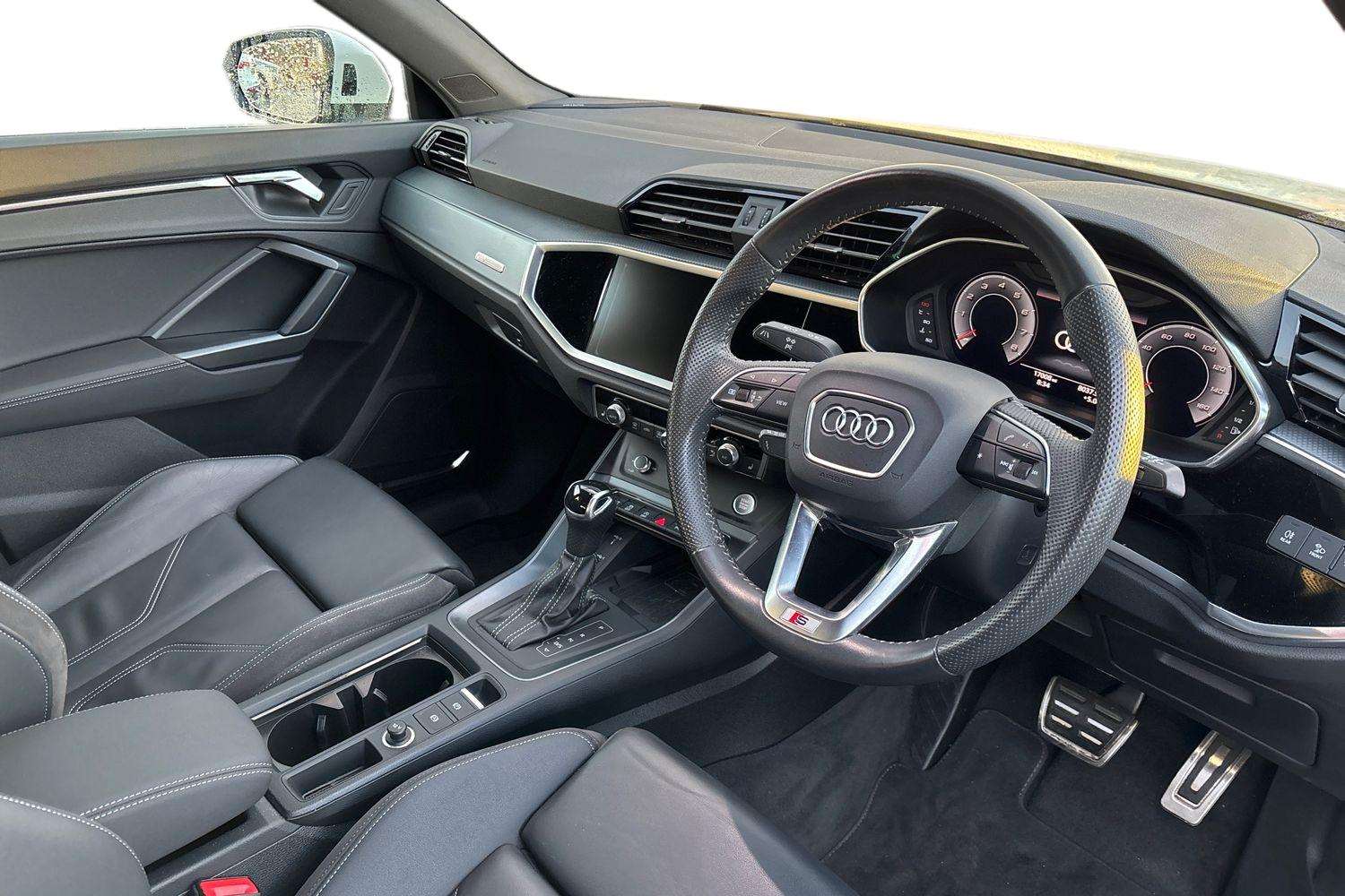 Used Audi Q3 2019 for sale - 76804785: Photo 6