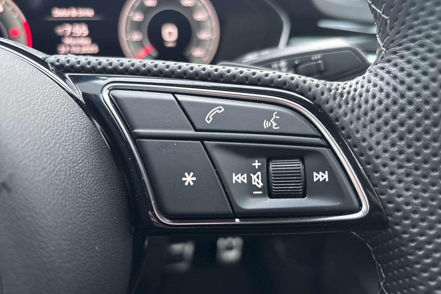 Used Audi A4 2023 for sale - 76390675: Photo 17