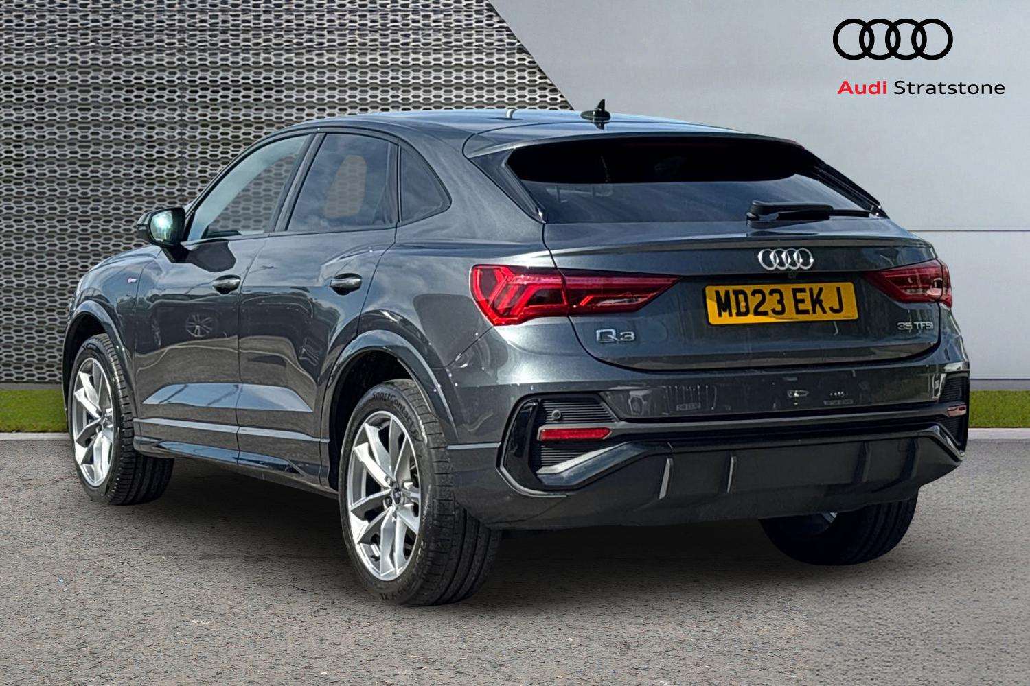 Used Audi Q3 2023 for sale - 78161589: Photo 3