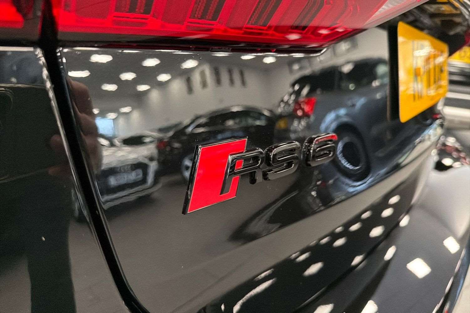 Used Audi RS6 2023 for sale - 77472584: Photo 12