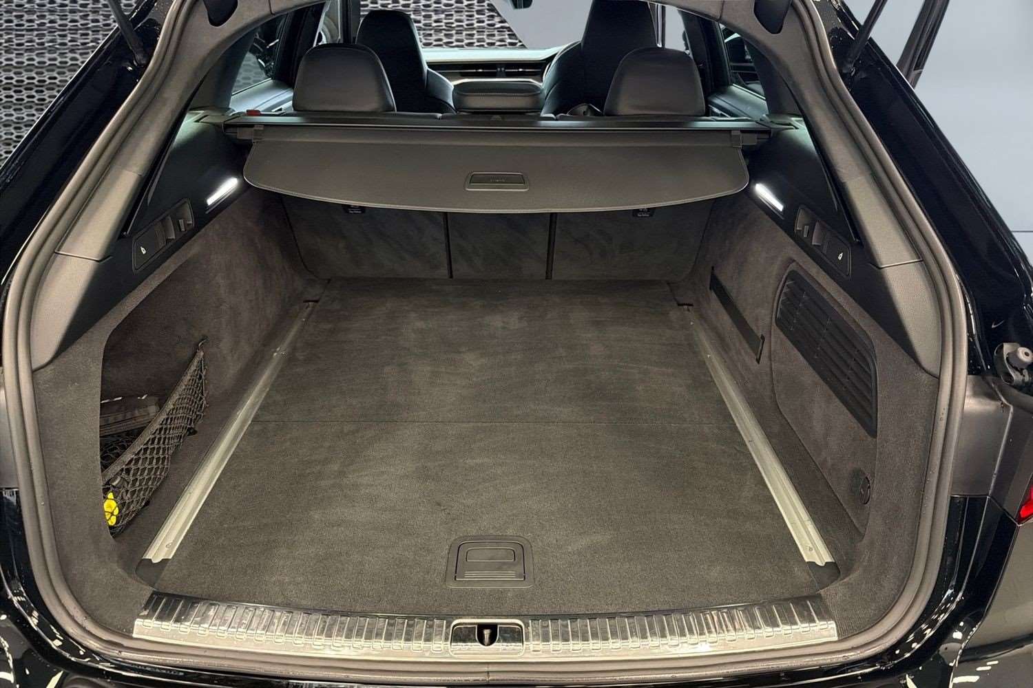 Used Audi RS6 2023 for sale - 77472584: Photo 13