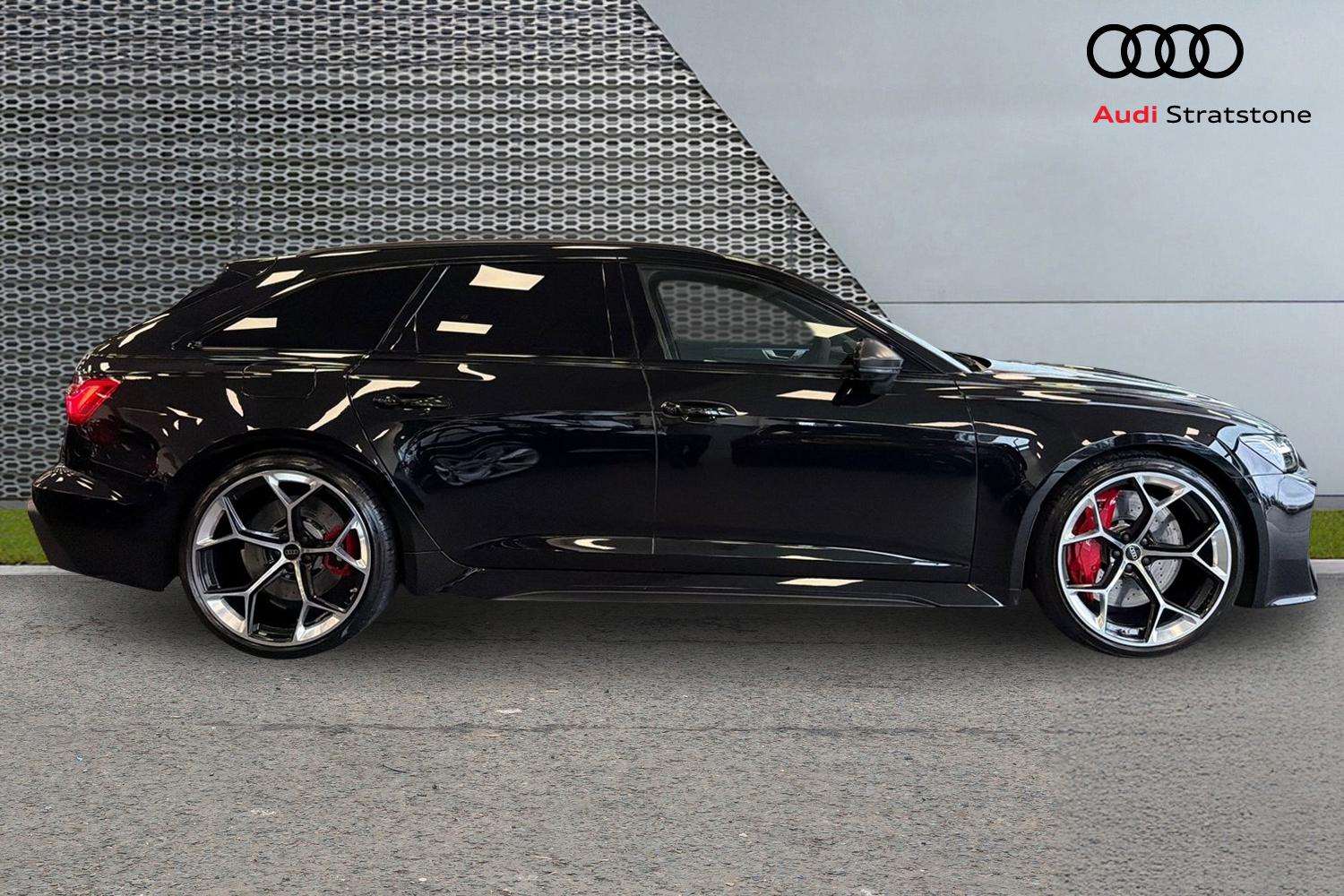 Used Audi RS6 2023 for sale - 77472584: Photo 4