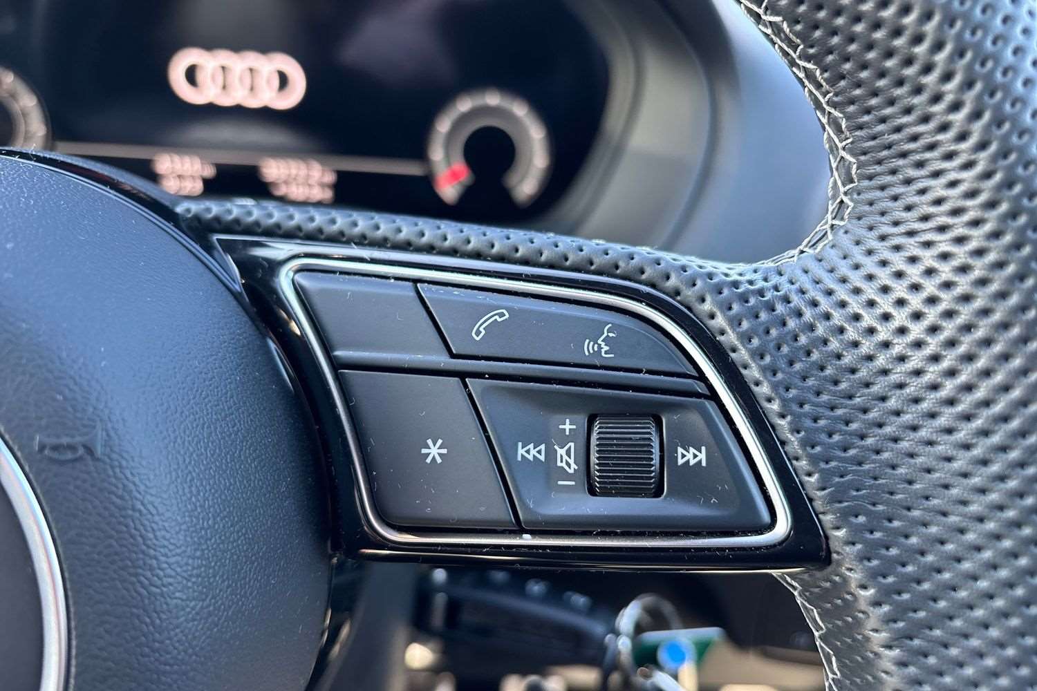 Used Audi Q2 2025 for sale - 77960923: Photo 17