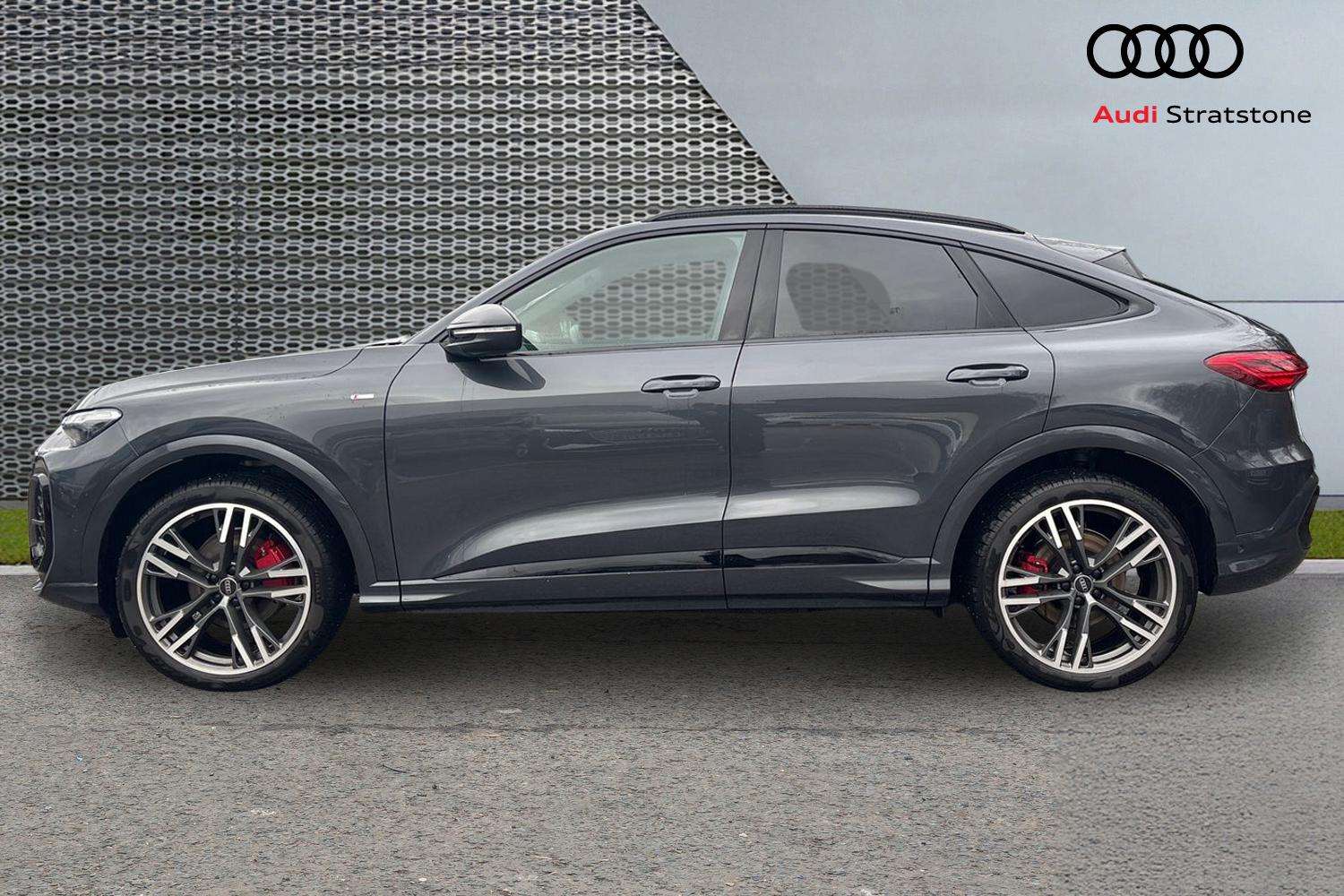 Used Audi Q5 2025 for sale - 77397889: Photo 8