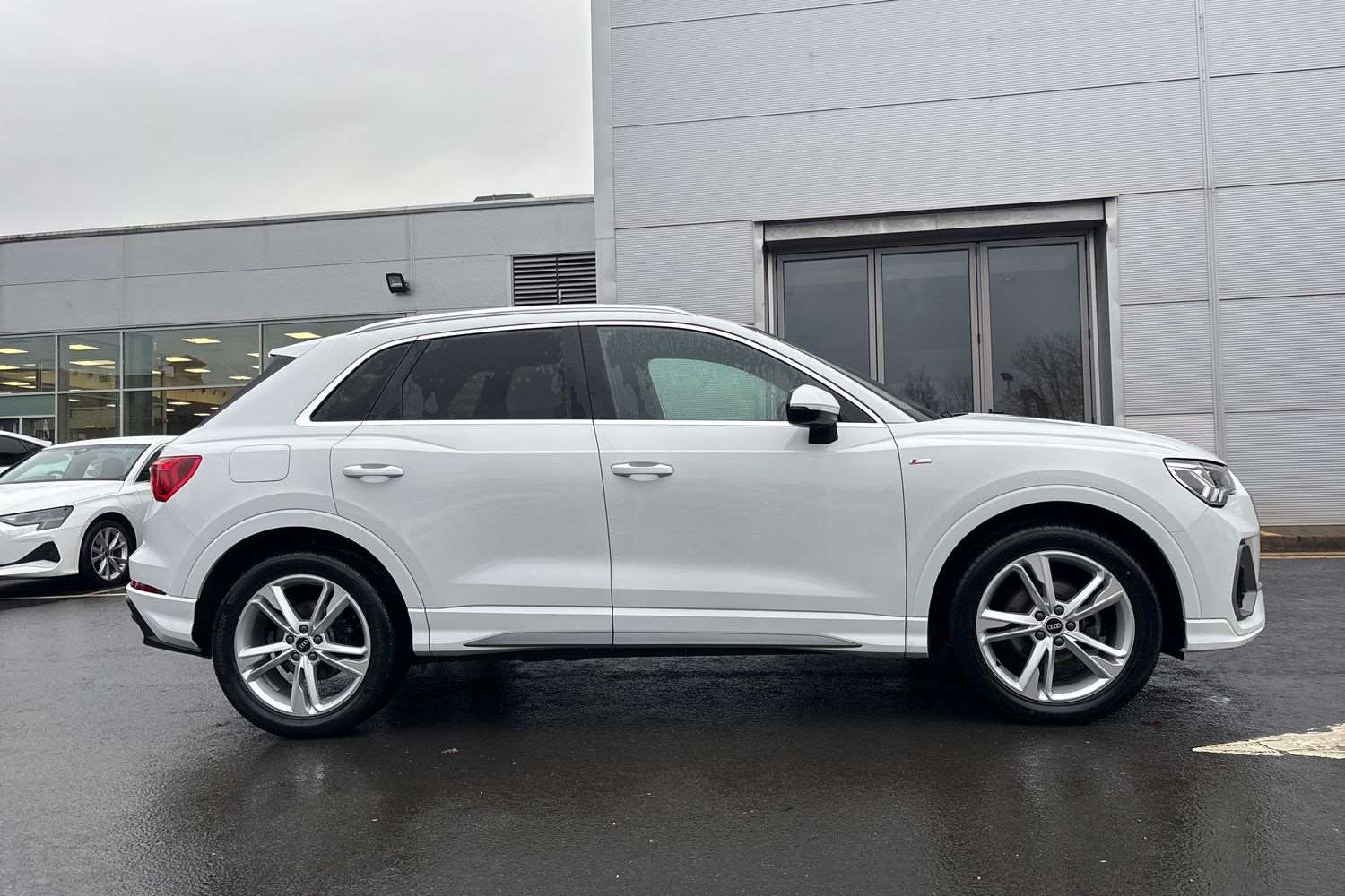 Used Audi Q3 2021 for sale - 76955185: Photo 4