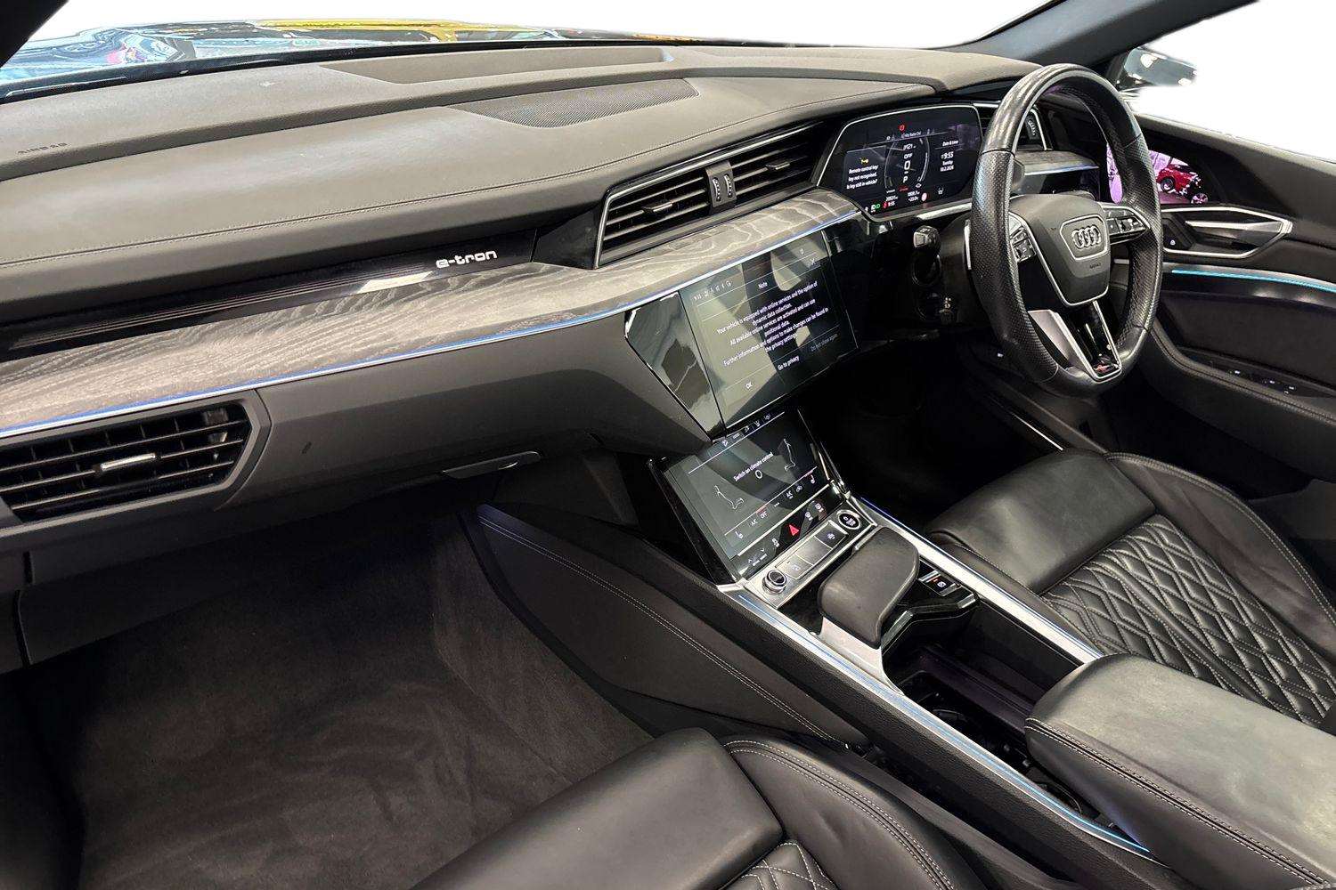 Used Audi e-tron for sale - 77514296: Photo 2