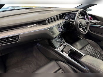 Used Audi e-tron 2022 for sale - 77514296: Photo