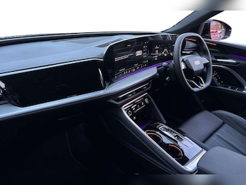 Used Audi Q5 2025 for sale - 77281997: Photo