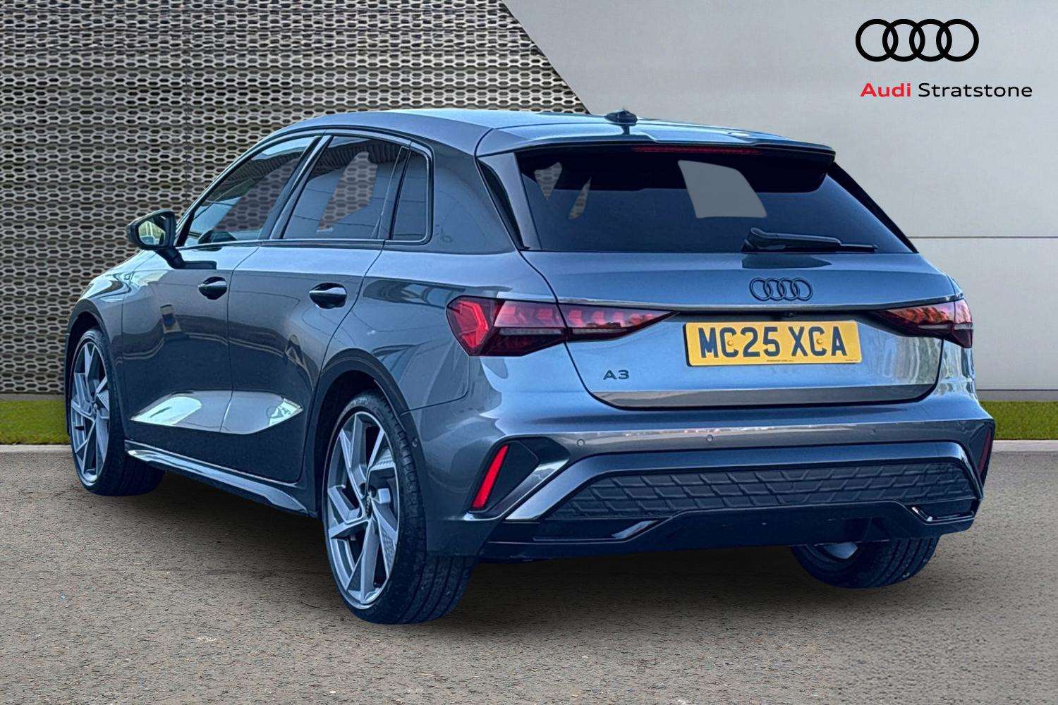 Used Audi A3 2025 for sale - 77943141: Photo 3