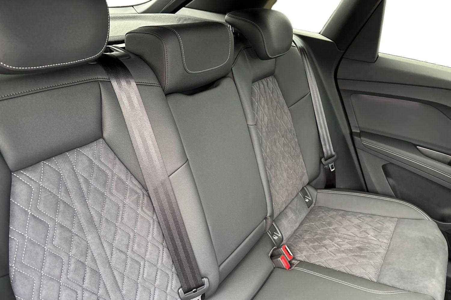 Used Audi Q4 e-tron 2024 for sale - 76063507: Photo 10