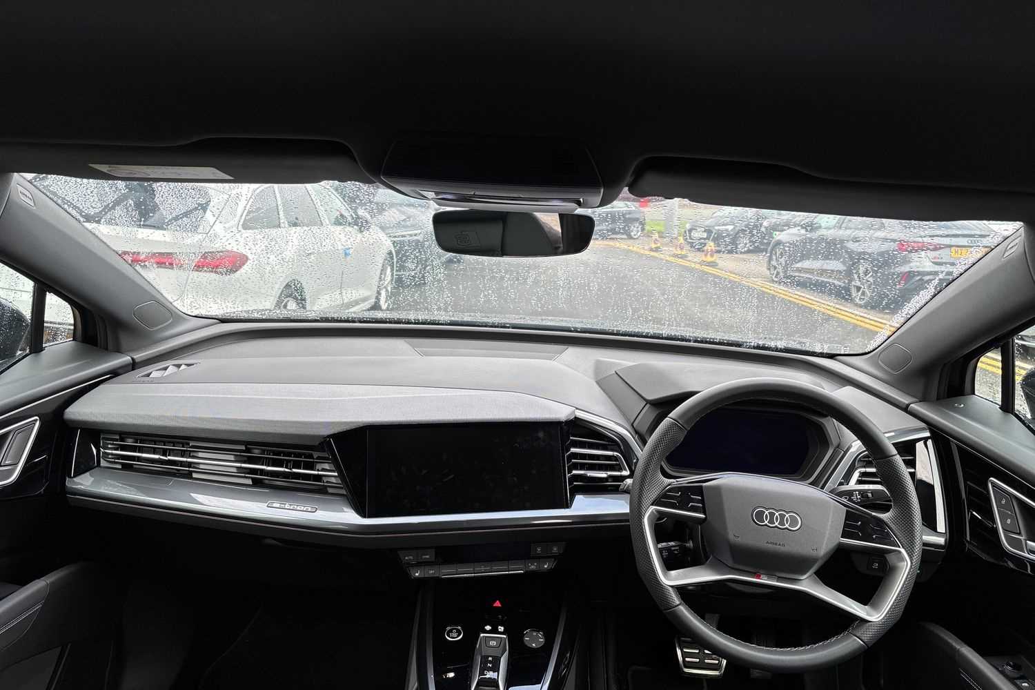 Used Audi Q4 e-tron 2024 for sale - 76063507: Photo 12