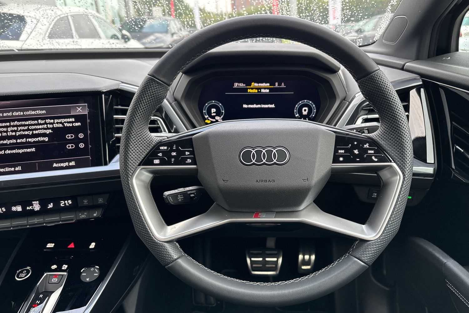 Used Audi Q4 e-tron 2024 for sale - 76063507: Photo 17