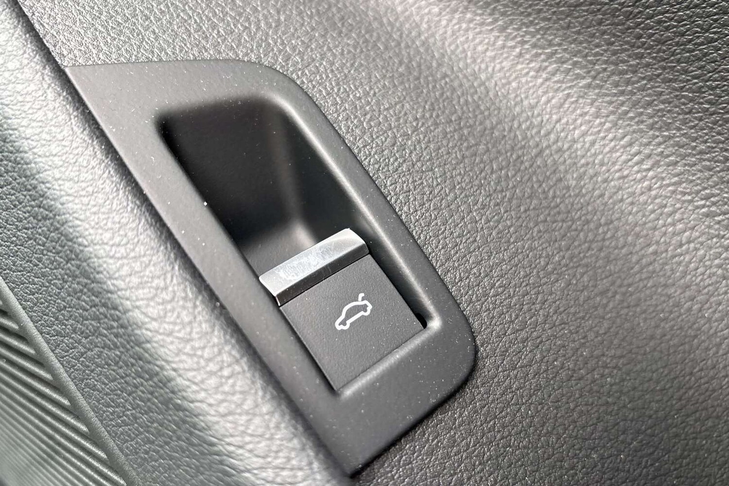 Used Audi Q7 2025 for sale - 76610648: Photo 34