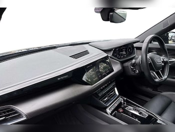 Used Audi RS e-tron GT 2022 for sale - 79455447: Photo