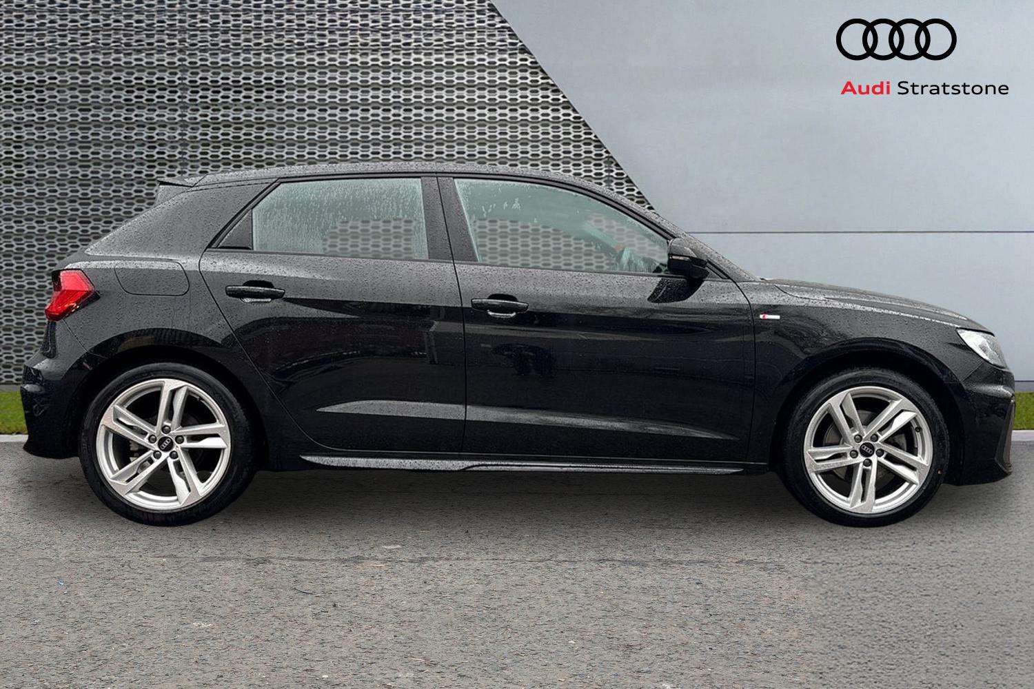 Used Audi A1 2022 for sale - 76842931: Photo 4