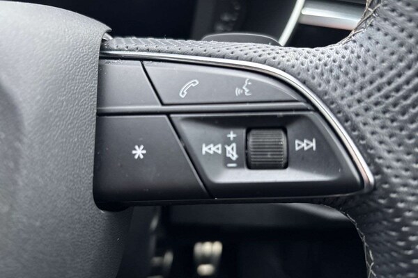 Used Audi Q3 2023 for sale - 76242532: Photo 17