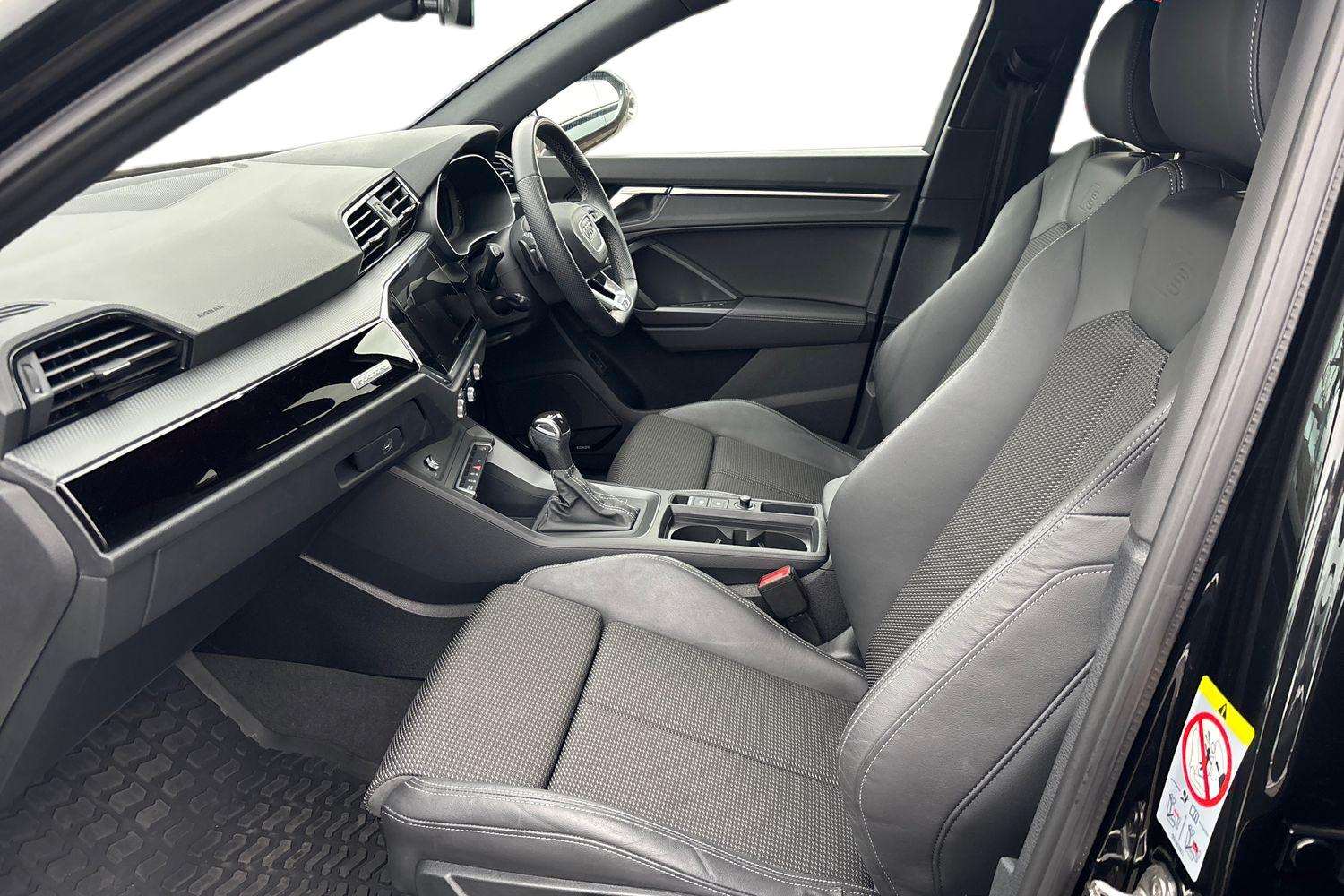 Used Audi Q3 2023 for sale - 76242532: Photo 21