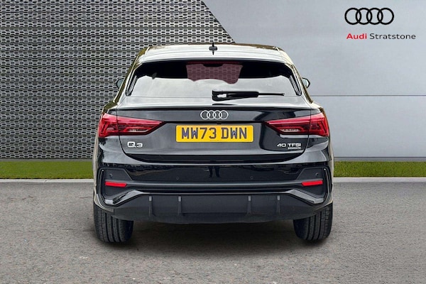 Used Audi Q3 2023 for sale - 76242532: Photo 7