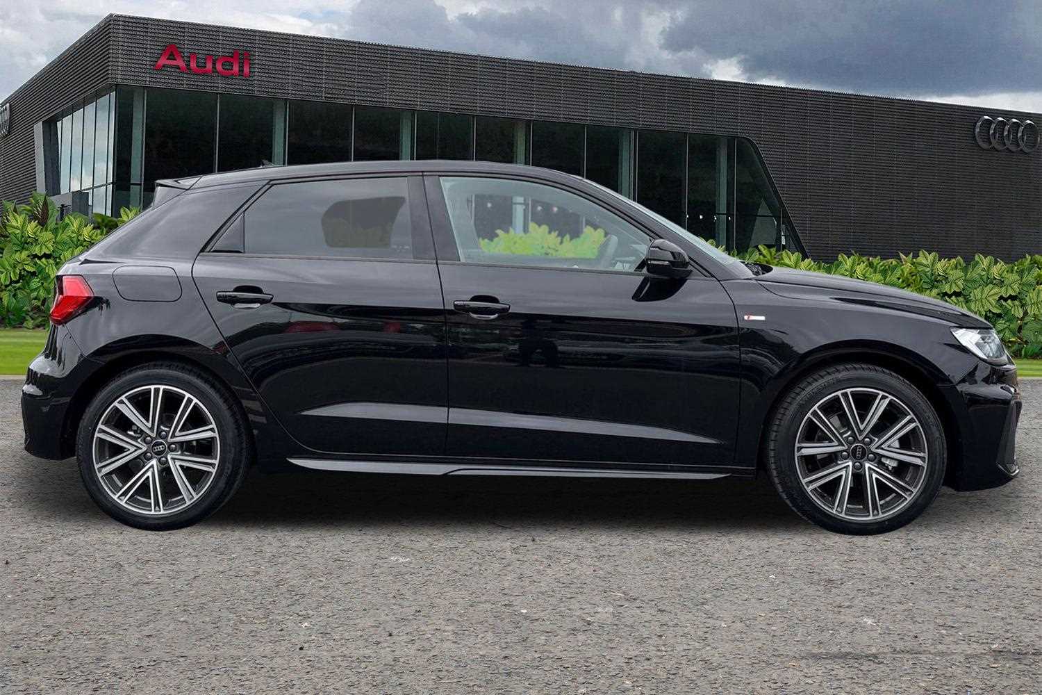 Used Audi A1 2025 for sale - 76075430: Photo 4