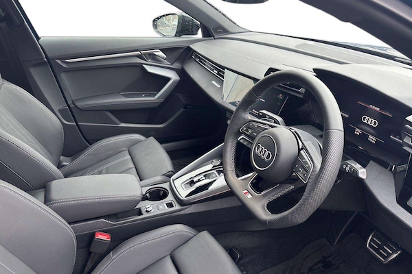 Used Audi A3 2025 for sale - 76249067: Photo 2
