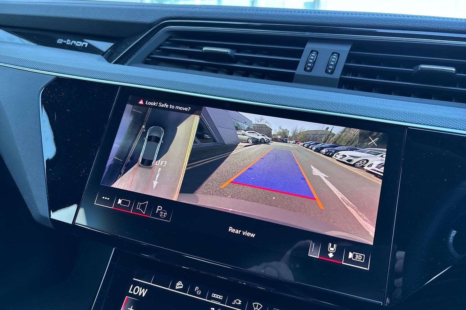 Used Audi Q8 for sale - 77960874: Photo 26