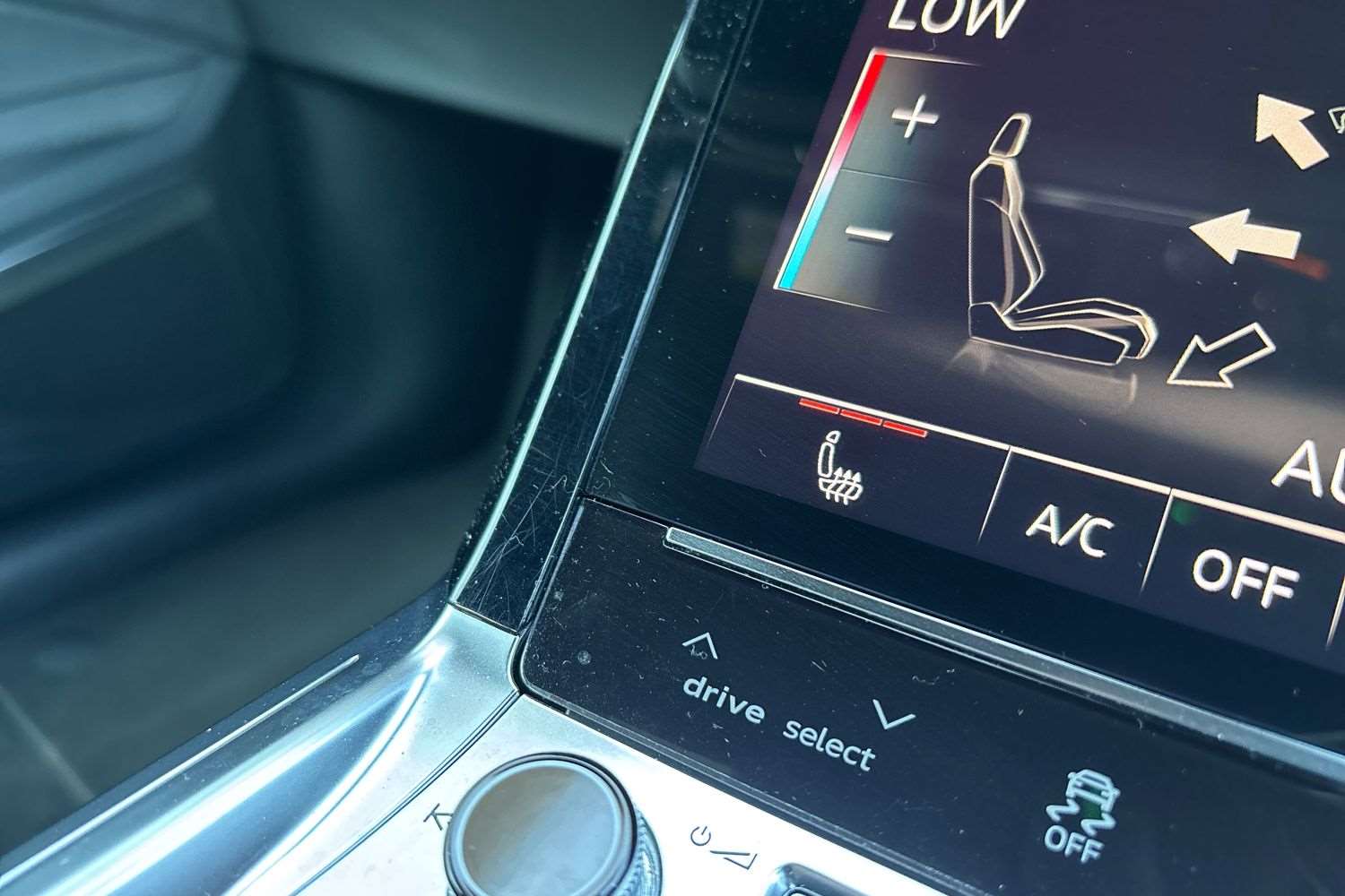 Used Audi Q8 for sale - 77960874: Photo 28