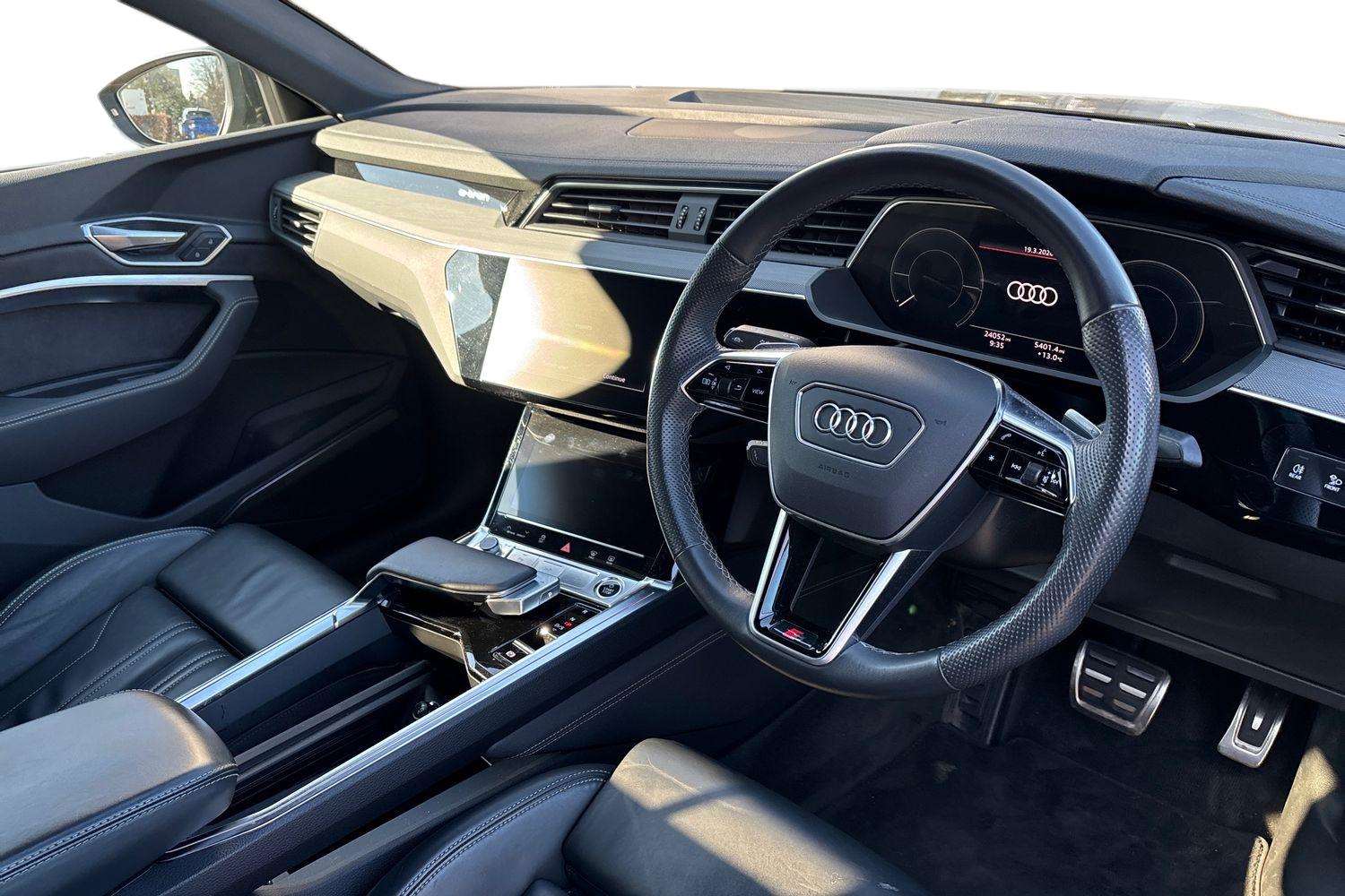 Used Audi Q8 for sale - 77960874: Photo 6