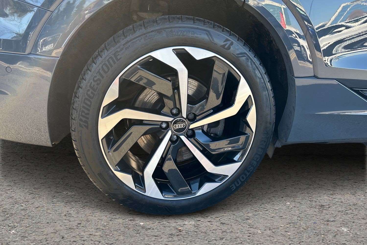 Used Audi Q8 for sale - 77960874: Photo 9