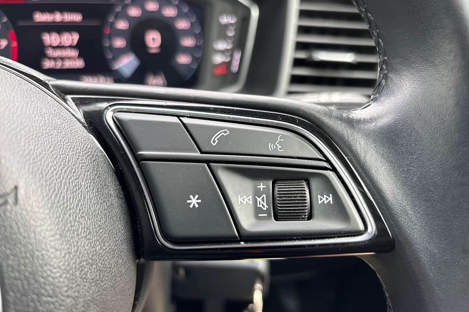 Used Audi A1 for sale - 77661169: Photo 17