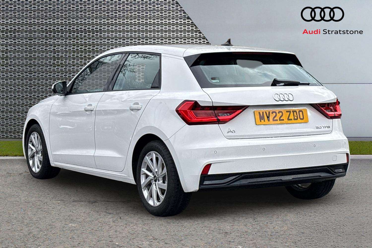 Used Audi A1 for sale - 77661169: Photo 3